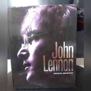 John Lennon: Unseen Archives.